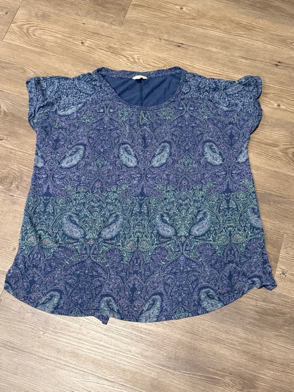 Lucky Brand Navy Paisley Cap Sleeve Tee with Green Accents 1X/16